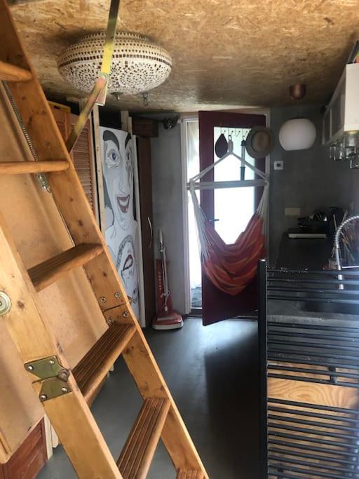 Tiny House For 2 With Private Garden Apartment Utrecht Ngoại thất bức ảnh